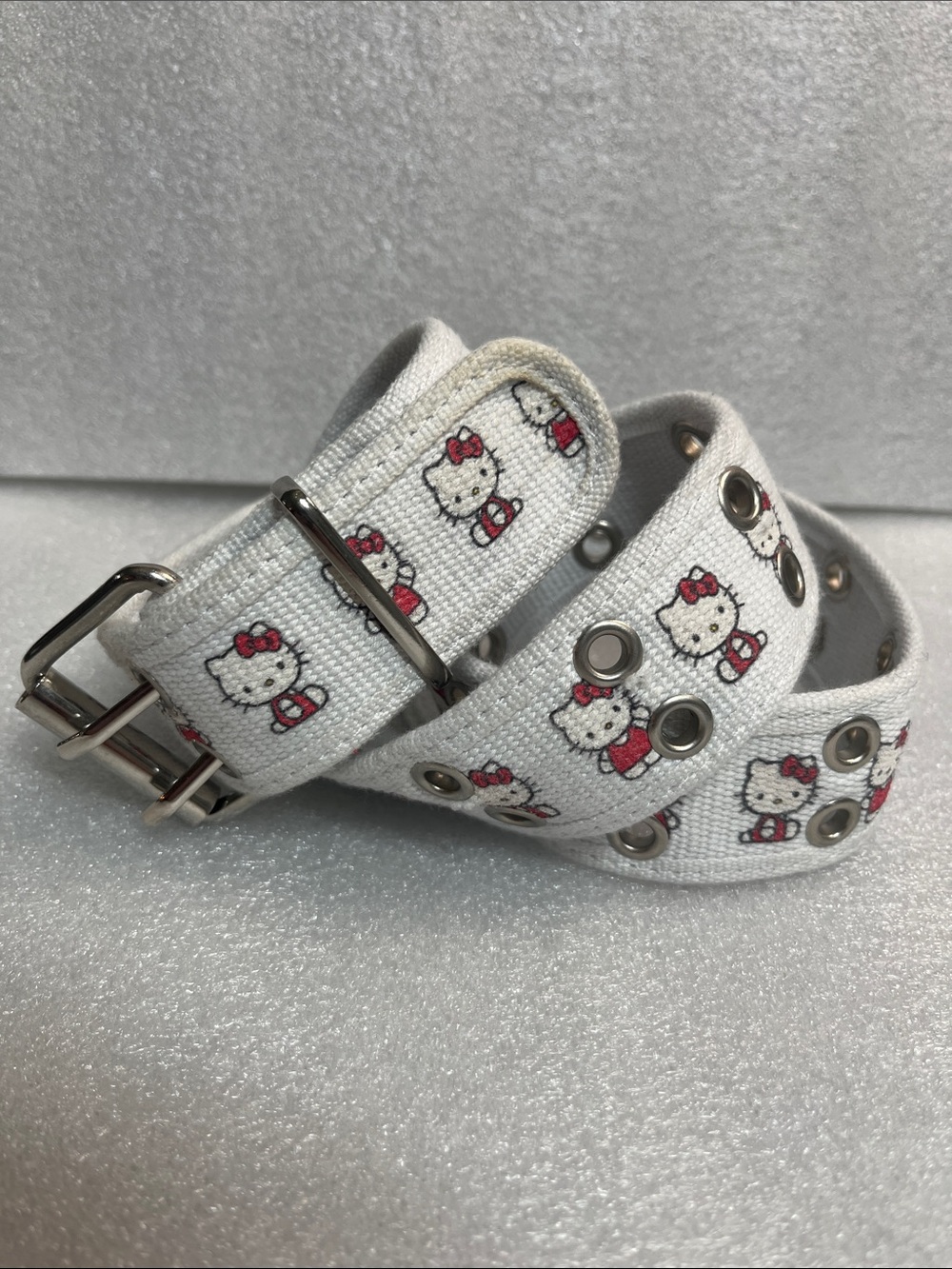 Hello Kitty Sanrio Belt White canvas Belt Red Character Accents Sz Med